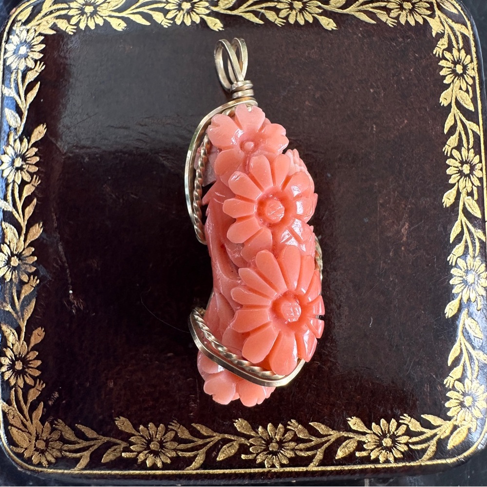 Gorgeous Vintage Wire Wrapped Pink Carved Coral Flower Pendant